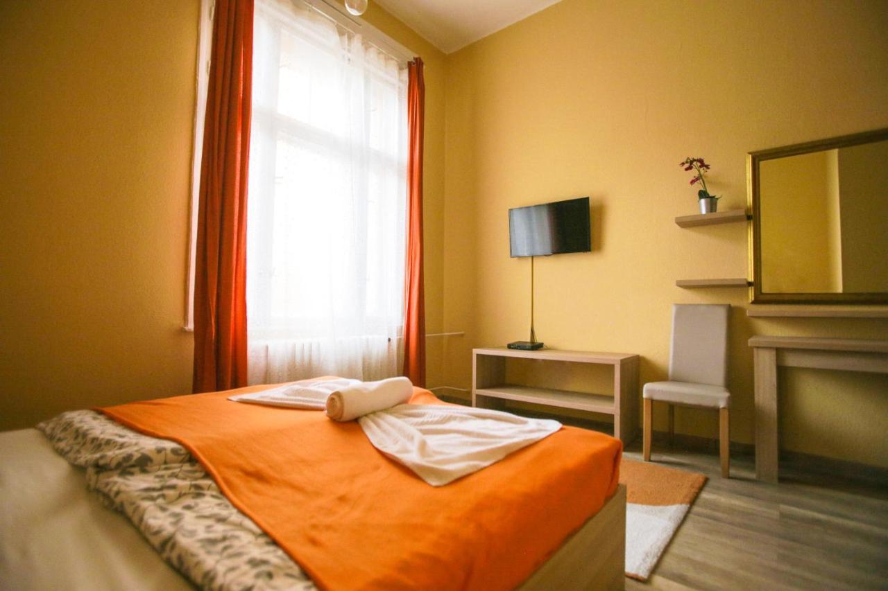 Goodmo House Vandrerhjem Budapest Eksteriør bilde
