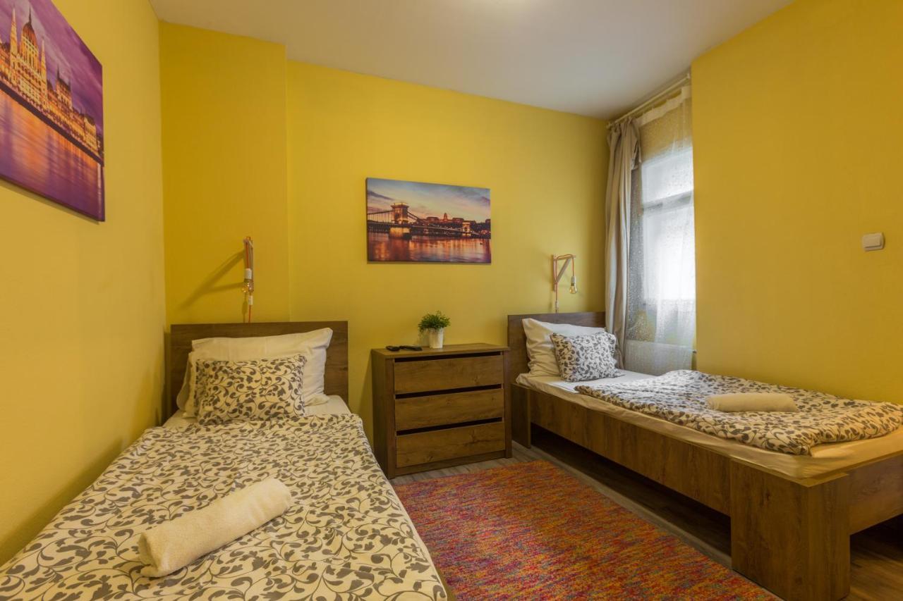 Goodmo House Vandrerhjem Budapest Eksteriør bilde