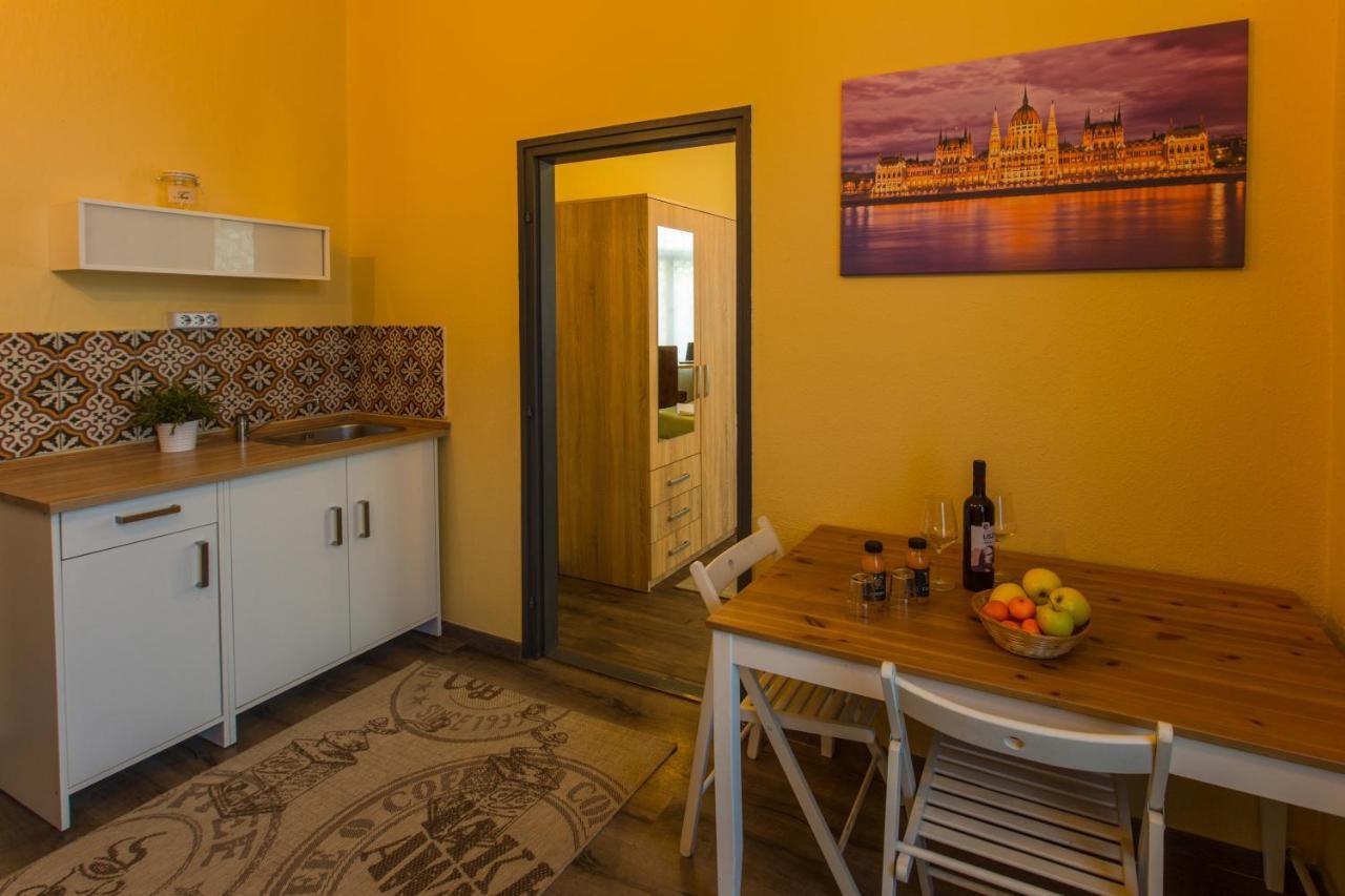 Goodmo House Vandrerhjem Budapest Eksteriør bilde