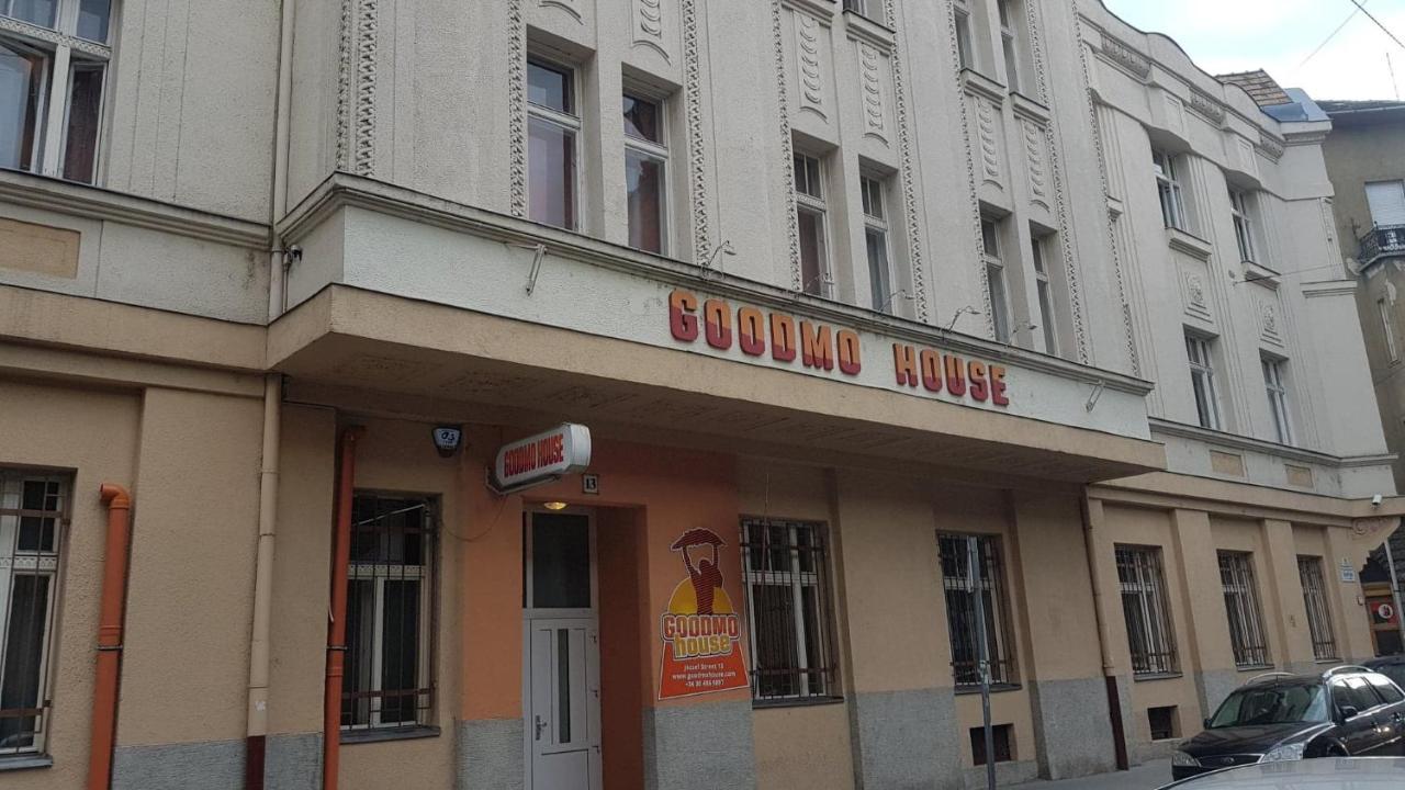 Goodmo House Vandrerhjem Budapest Eksteriør bilde