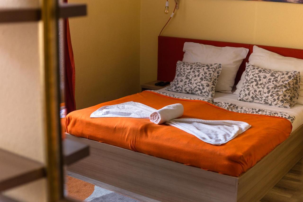 Goodmo House Vandrerhjem Budapest Eksteriør bilde